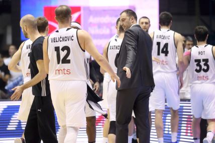 Muta Nikolić smenjen KK Partizan