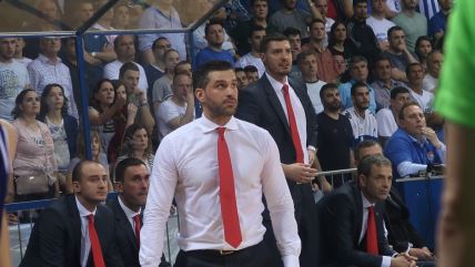 KK Crvena zvezda odbijena ostavka Dušana Alimpijevića, utakmica u Čačku sramota za KK Crvena zvezda