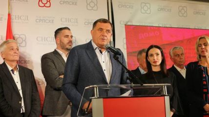 Milorad Dodik - biografija