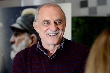 Koji fakultet je zavšrio Lazar Ristovski?