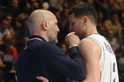 Milosavljević se nada da će svi biti zdravi i igrati Mundobasket za Srbiju