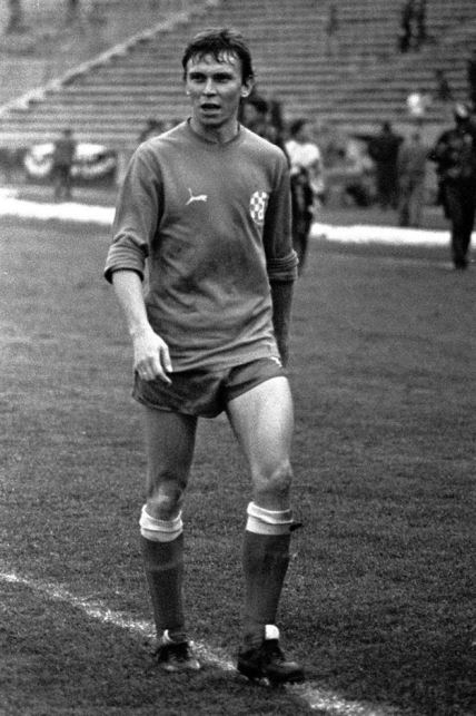 In memoriam Dragan Bošnjak bivši fudbaler FK Vojvodina