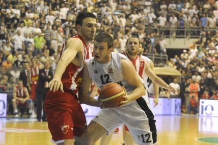 ABA polufinale plej ofa 2019 KK Crvena zvezda - KK Partizan ko će pobediti