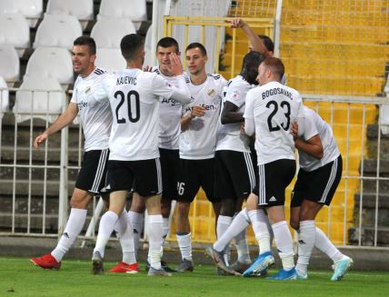 Superliga Srbije uživo 13. kolo Vojvodina Javor Radnički Niš Rad Mladost Mačva live livestream