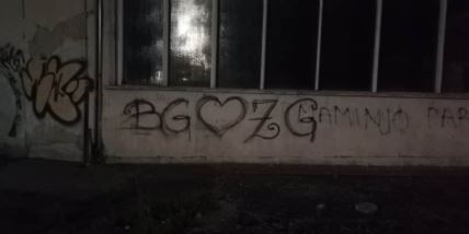 Zagreb grafit podrška Beograd ljubav foto