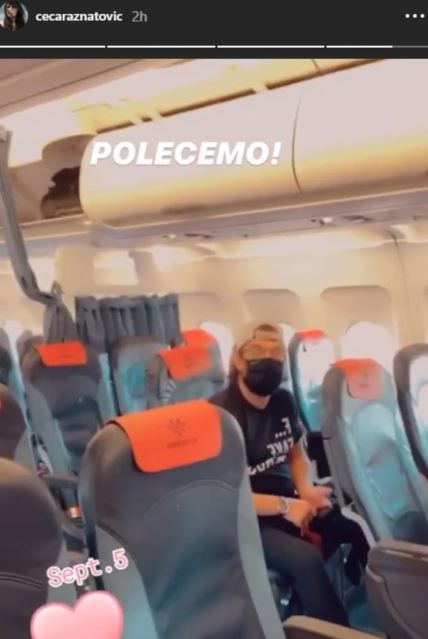 CECA RAŽNATOVIĆ OTIŠLA IZ SRBIJE I POVELA OVOG KOLEGU: Pevačica podelila HIT video iz aviona! (FOTO, VIDEO)