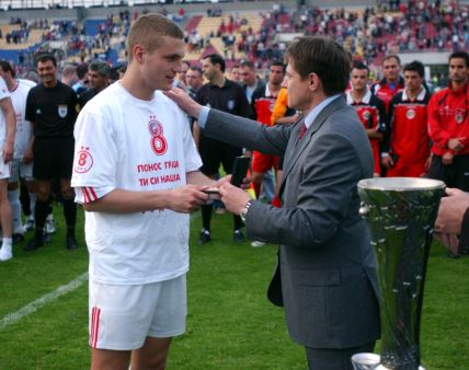 Dragan Stojković Piksi Nemanja Vidić Vođa ekipe