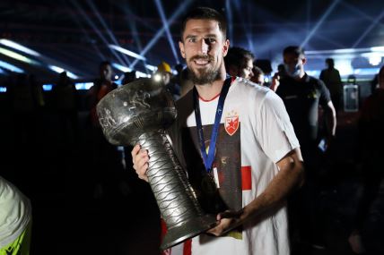 Miloš Degenek ostaje u FK Crvena zvezda izjava transfer Umar Sadik