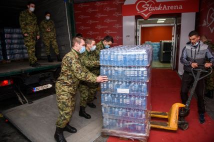 mozzart donacija paketi vode kovid bolnica arena