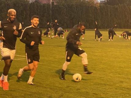 Žan Kristof Bajbek, Miloš Jojić, Sejduba Suma trening trče fudbal lopta teren