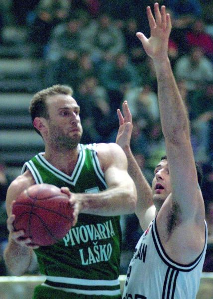 Košarka Mileta Lisica Aleksandar Gilić Pivovarna Partizan Kup Saporta 1998.