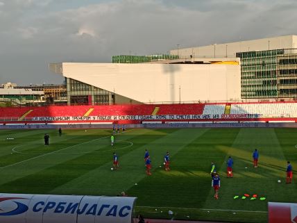 nenad lalatovic transparent vojvodina partizan prenos uzivo link youtube podrska navijaci