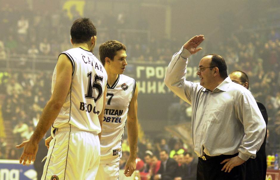 Ko je žena Duška Vujoševića?