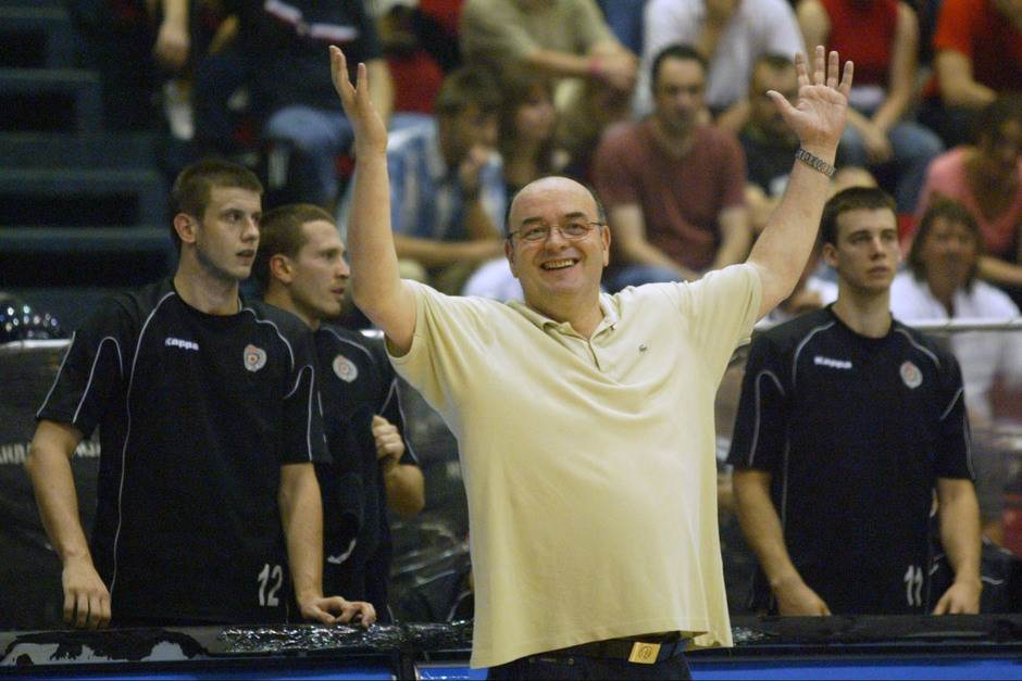 Ko je žena Duška Vujoševića?