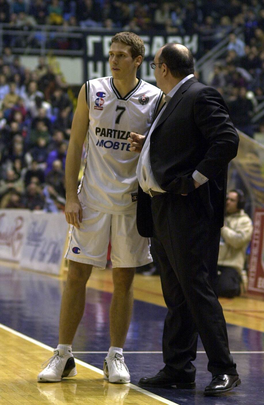 Ko je žena Duška Vujoševića?