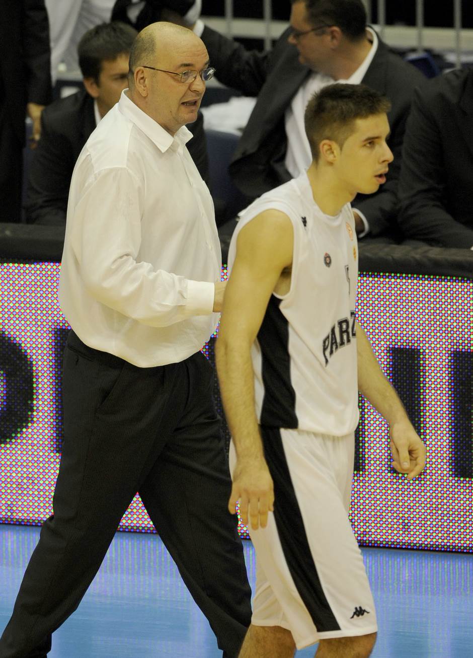 Ko je žena Duška Vujoševića?