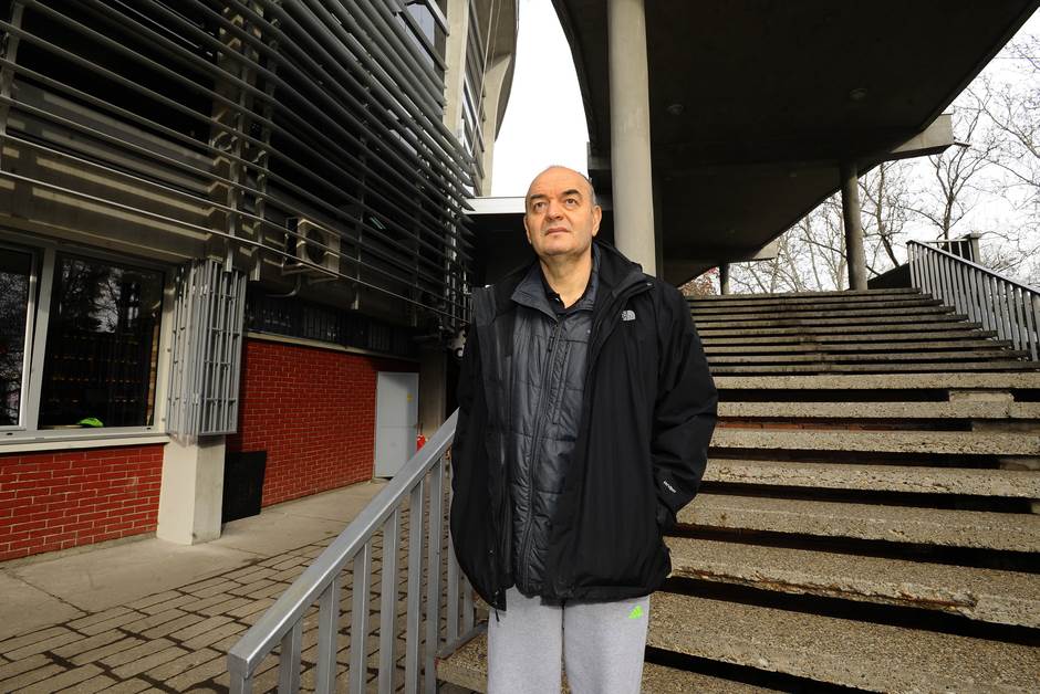 Ko je žena Duška Vujoševića?