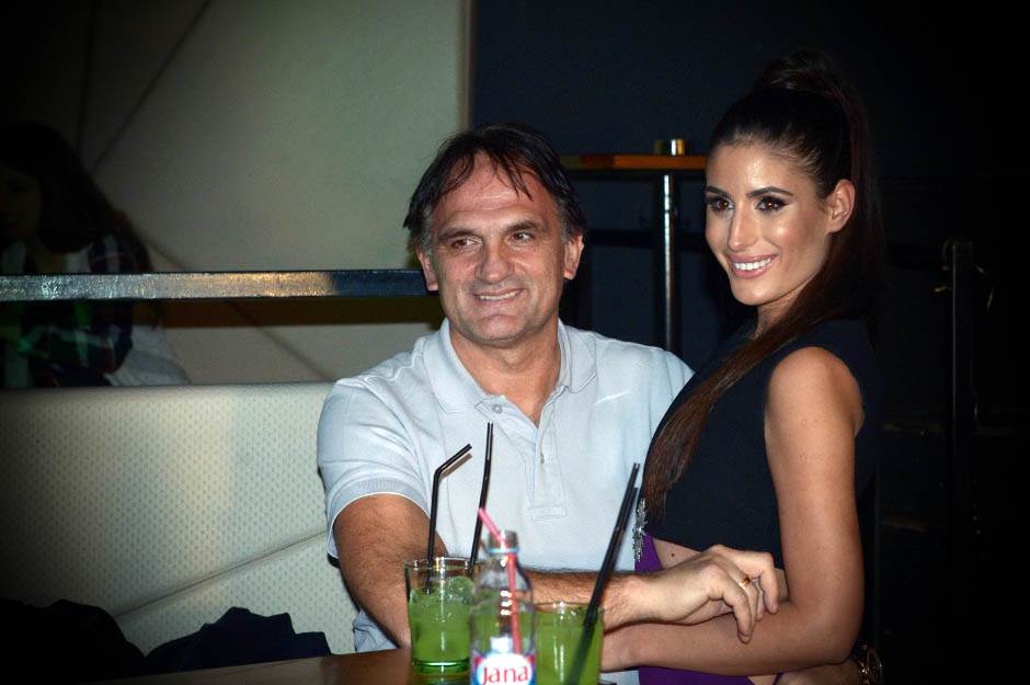 Kako izgleda sestra Jelene Janković?