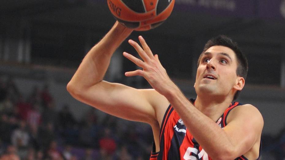 Audi Milka Bjelice propao kroz garažni lift zgrade na Vračaru