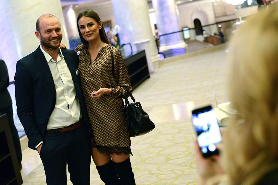 Snežana Borjan plakala na dan venčanja, muž joj rekao da izgleda kao baba