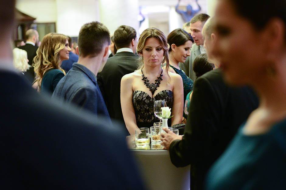 Snežana Borjan plakala na dan venčanja, muž joj rekao da izgleda kao baba