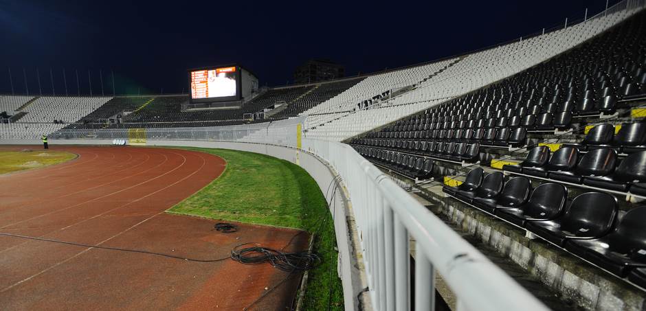 Da li se renovira stadion FK Partizan?