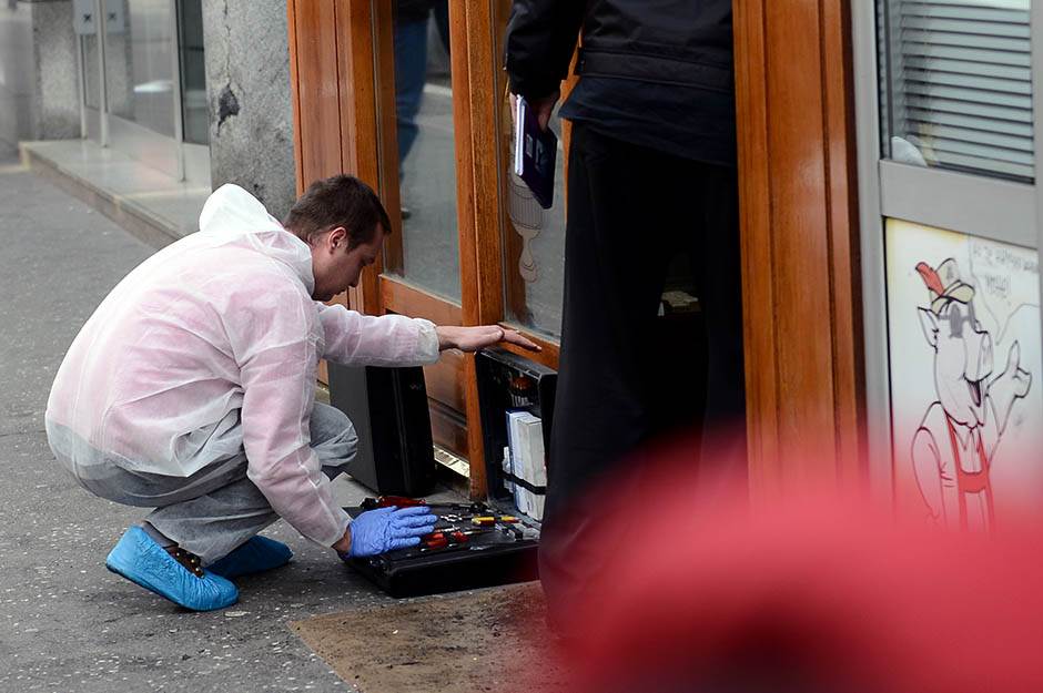 Beograđanin Vladimir Milošević (57) se razneo bombom u pekari Petković u Takovskoj