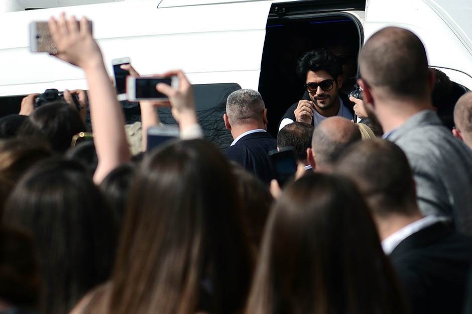 Bali beg Burak Ozdživit obrijao brkove