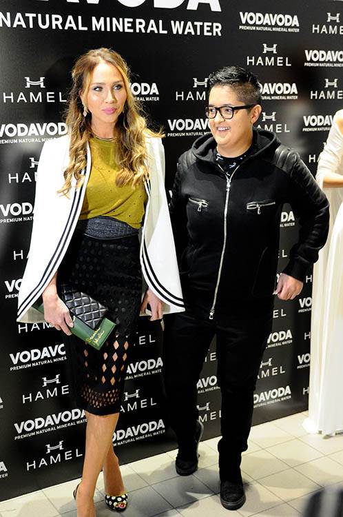 Melina Džinović tražila da joj biznismen kupi avion?