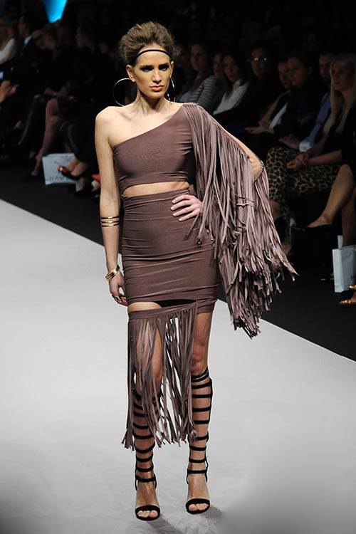 Melina Džinović tražila da joj biznismen kupi avion?