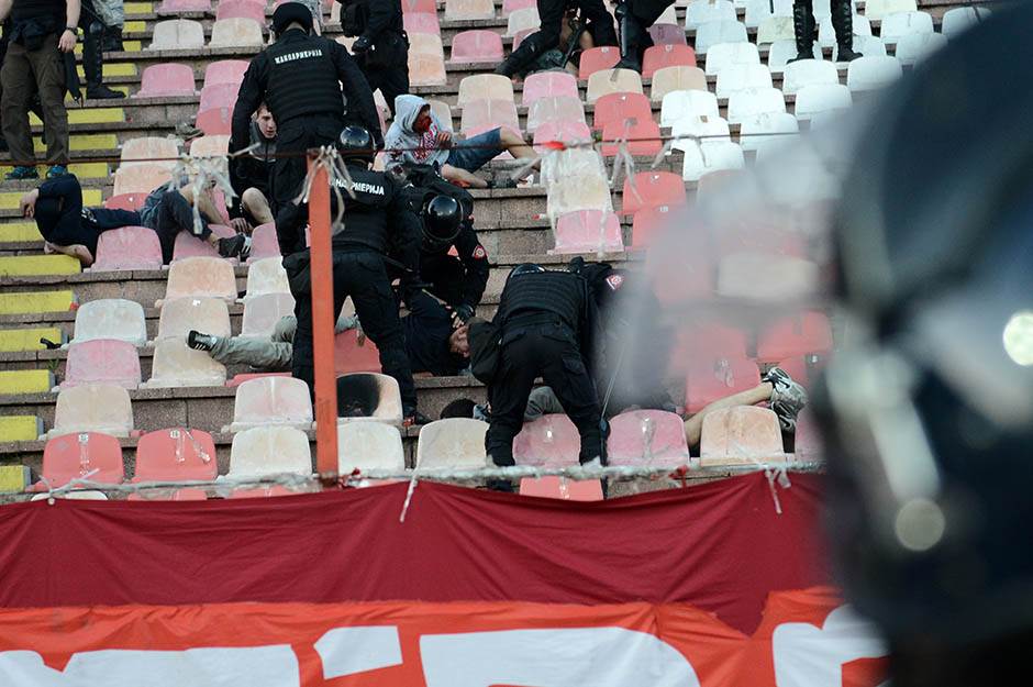 Ubistva među navijačima u Srbiji