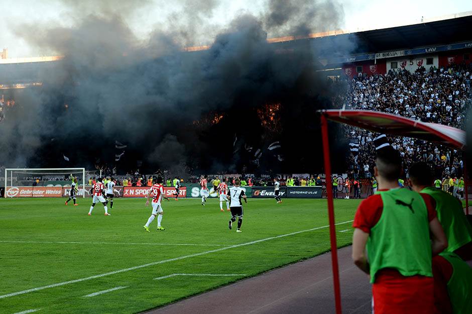 Ubistva među navijačima u Srbiji