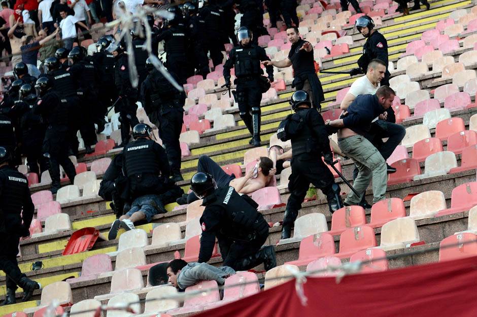 Ubistva među navijačima u Srbiji
