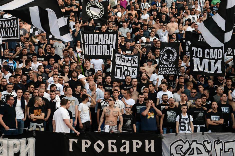 Ubistva među navijačima u Srbiji