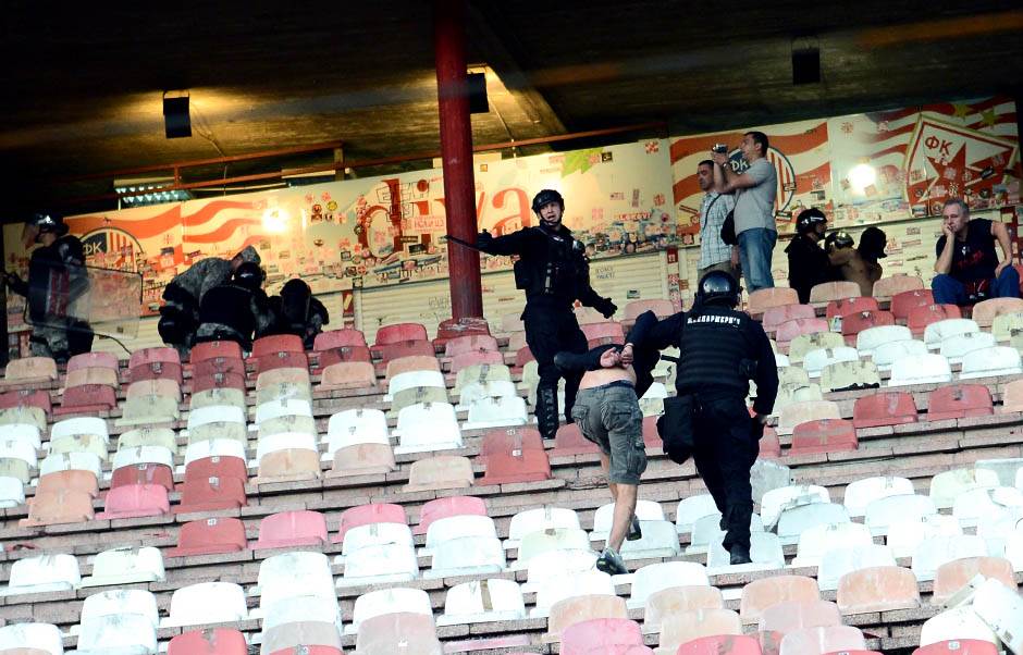 Ubistva među navijačima u Srbiji