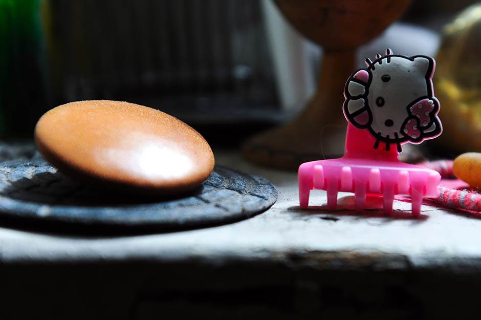 Zid u Hilandarskoj ulici gde Beograđani ostavljaju stvari bivših ljubavi