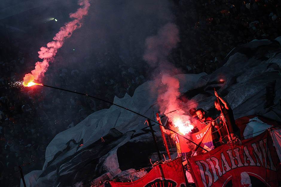 Crvena zvezda slavi bratstvo sa Olimpijakosom