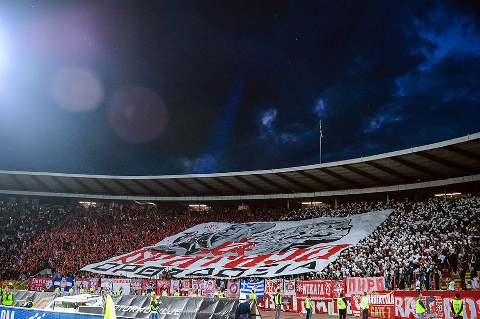 Crvena zvezda slavi bratstvo sa Olimpijakosom
