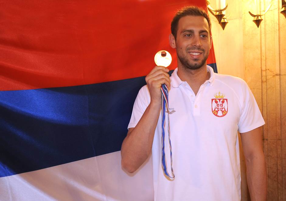 Milorad Čavić ostao bez 125.000 evra