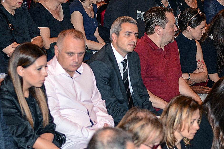 manda supruga anja mandic prica o trenutku kada je pozlilo glumcu