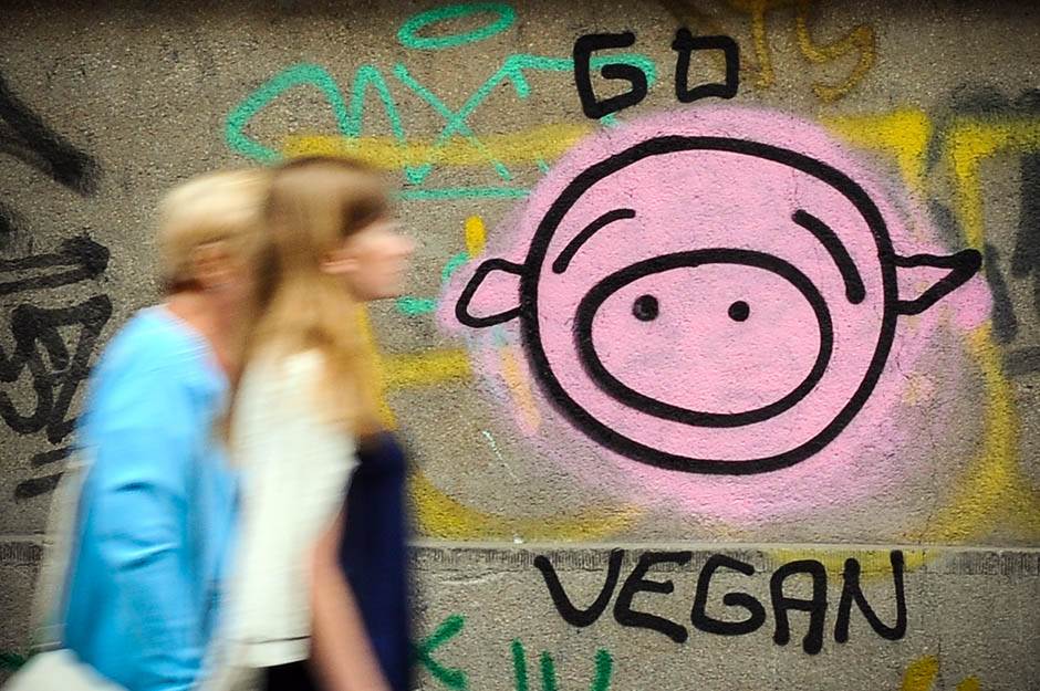 Srpska snajka se šokirala grafitima u Srbiji