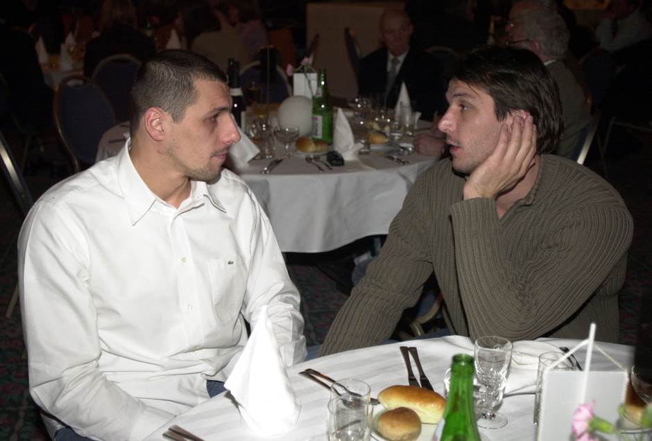 Fan zaprosio Natašu Bekvalac na koncertu