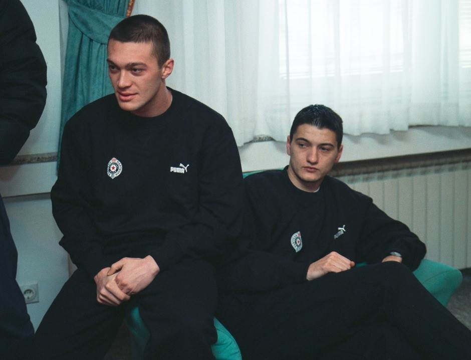 Vladimir Ivić NATO je gađao ambasadu na 500 metara od mene