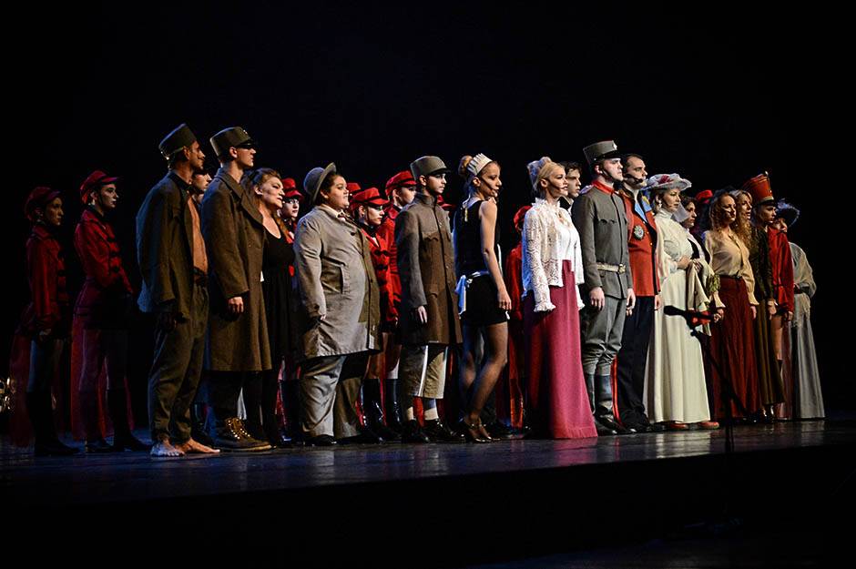 Nataša Bekvalac glumica predstava Tajna Crne ruke