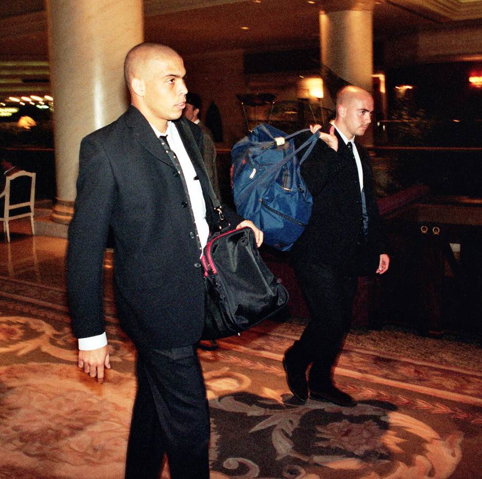 Darko Anić intervju za MONDO o Crvena zvezda - Barselona