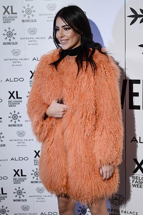 Anastasija Ražnatović dečko album