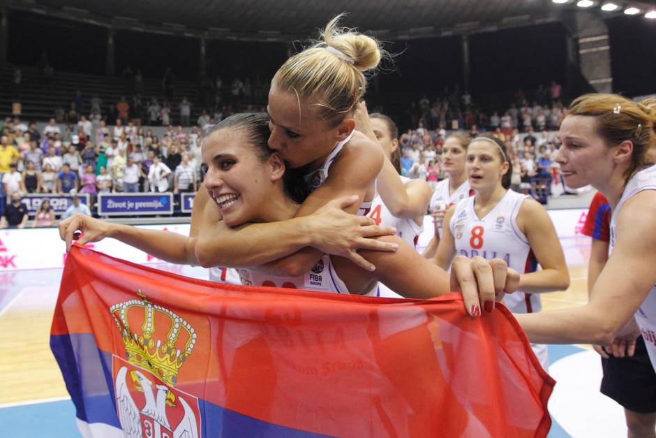 Milica Dabović muškarci rasprodaja stvari VIDEO