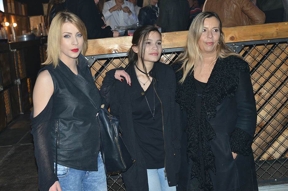 Kuća Tanje Peternek izgorela do temelja ložili parket