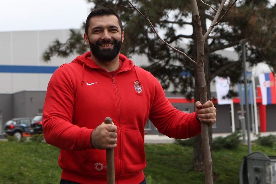 Asmir Kolašinac morao da operiše slepo crevo pred Olimpijske igre