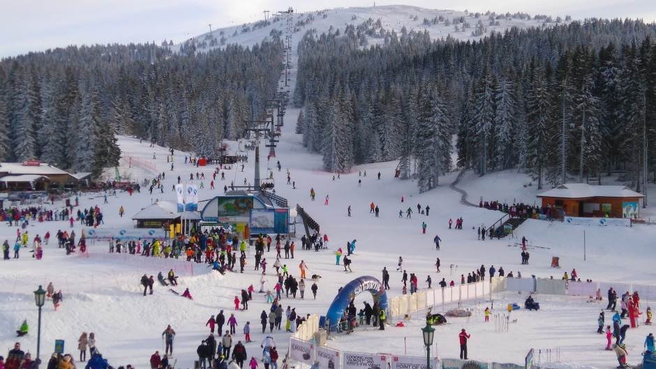 Koliko košta zimovanje i skijanje u Srbiji